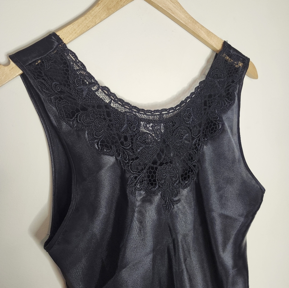 Black Satin Lace Tank Top Sleeveless Blouse Cami Elegant Dressy Women's - Picture 3 of 7